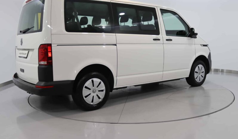 VOLKSWAGEN Transporter 2.0 TDI completo