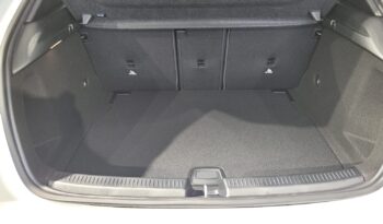 MERCEDES-BENZ A200 Progressive completo