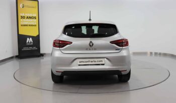 RENAULT Clio 1.6 E-Tech 140 Zen EDC completo