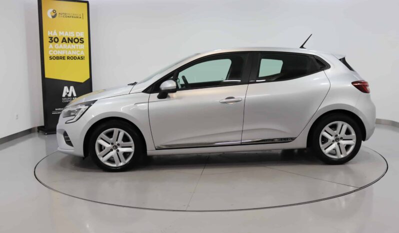 RENAULT Clio 1.6 E-Tech 140 Zen EDC completo