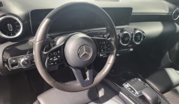 MERCEDES-BENZ A 180d Style completo