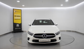 MERCEDES-BENZ A180d completo