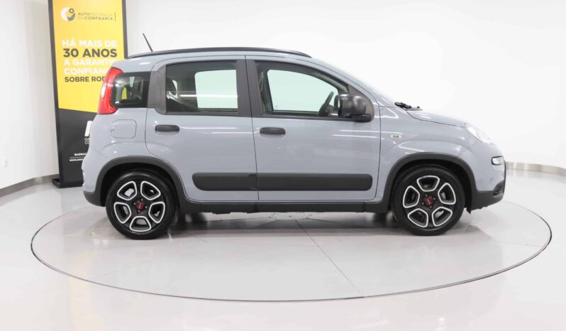 FIAT Panda 1.0 Hybrid City Life completo