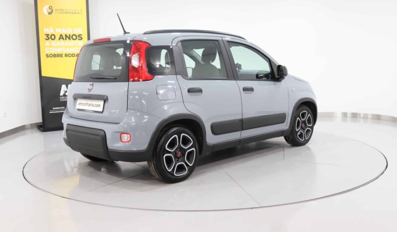 FIAT Panda 1.0 Hybrid City Life completo