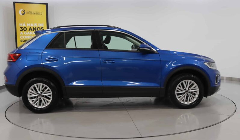 VOLKSWAGEN T-Roc 1.0 TSi Life completo