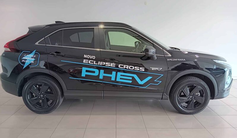 MITSUBISHI Eclipse Cross PHEV Black Edition completo