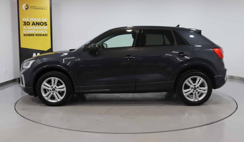 AUDI Q2 30 TFSI Advanced completo