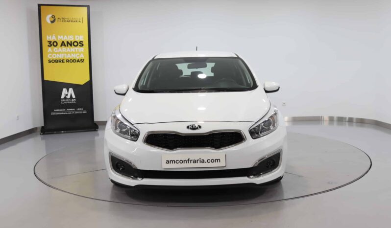 KIA Ceed 1.6 CRDI completo