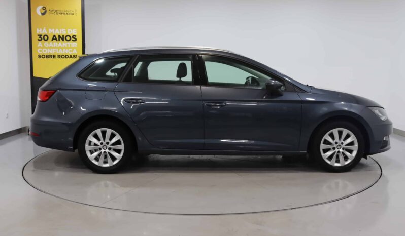 SEAT Leon ST 1.6 TDI Style completo