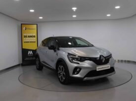 RENAULT Captur 1.0 TCe Intens