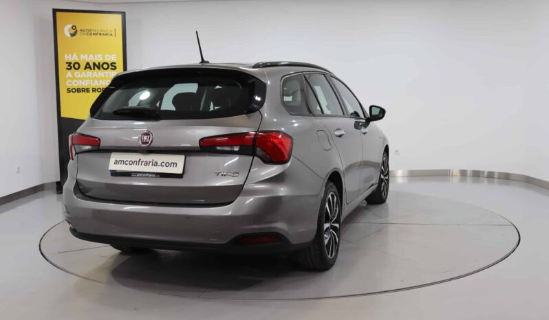 FIAT Tipo SW 1.3 M-Jet Lounge completo