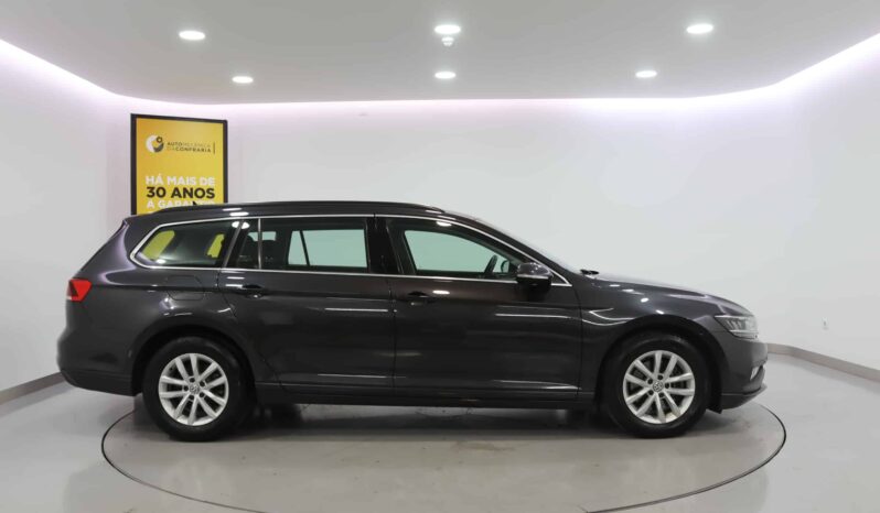 VOLKSWAGEN Passat Variant 2.0 TDI Business DSG completo