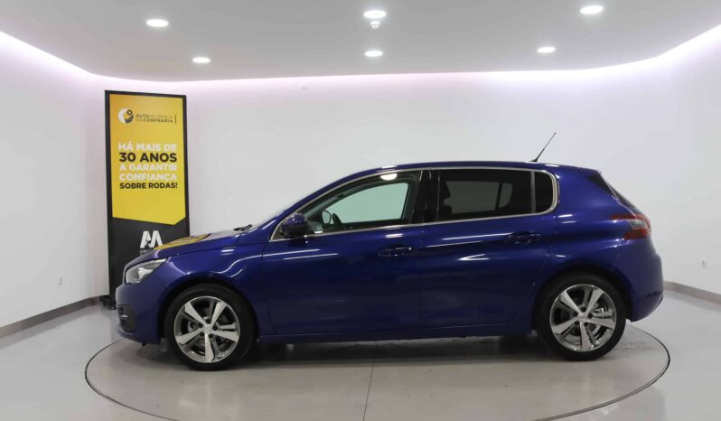 PEUGEOT 308 1.5 BlueHDi Allure completo