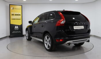 VOLVO XC60 D3 Drive R-Design completo