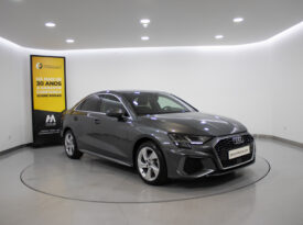 AUDI A3 Limousine 30 TSFI S Tronic S Line