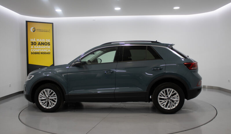 VOLKSWAGEN T-Roc 1.0 TSi Life completo