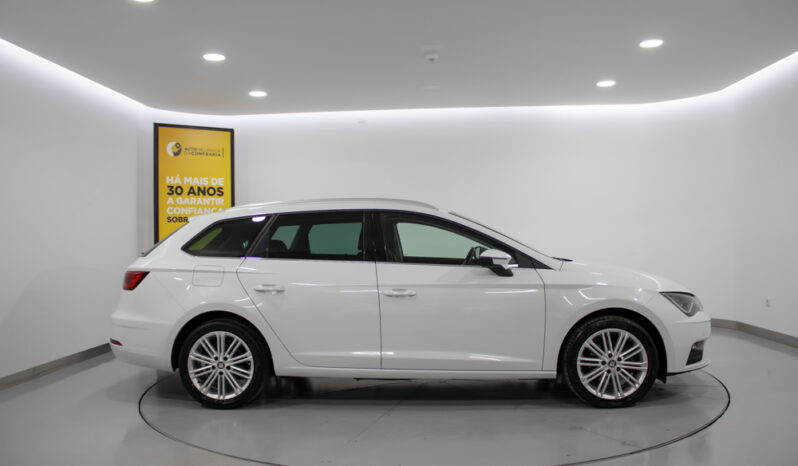 SEAT Leon ST 1.6 TDI Xcelence DSG completo