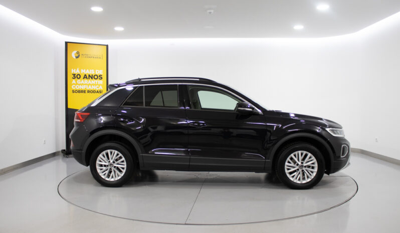 VOLKSWAGEN T-Roc 1.0 TSi Life completo