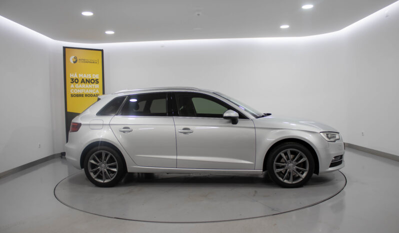 AUDI A3 2.0 TDi Sport completo