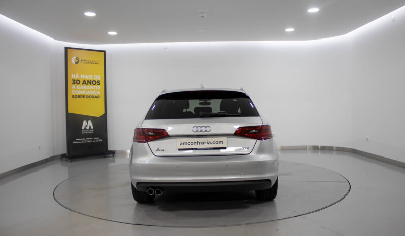 AUDI A3 2.0 TDi Sport completo