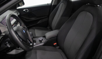 BMW 116d Advantage completo