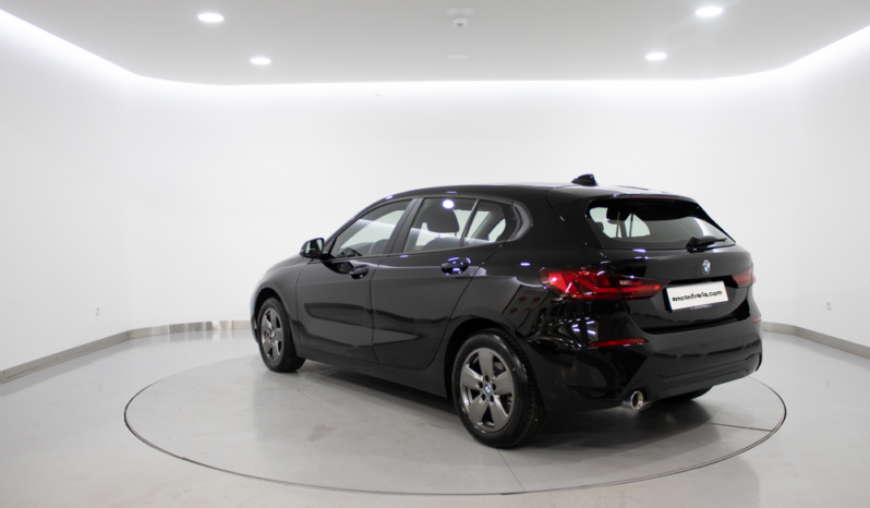 BMW 116d Advantage completo