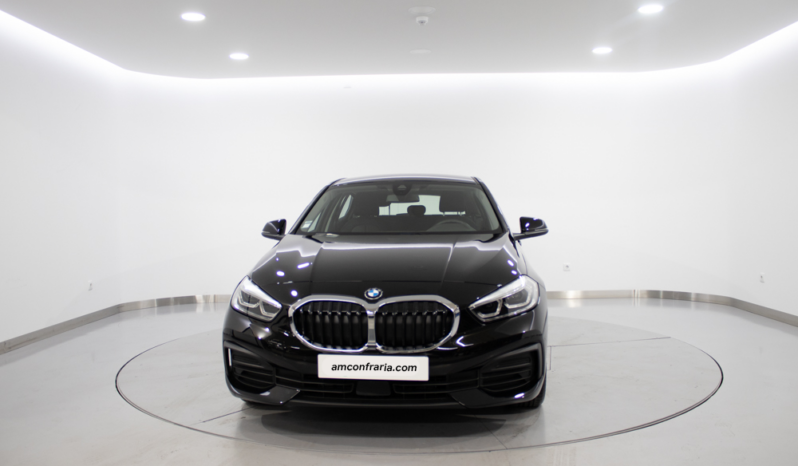 BMW 116d Advantage completo