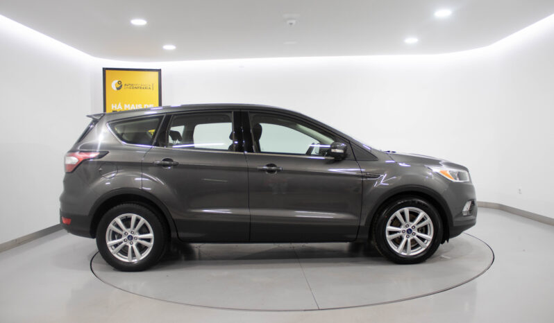 FORD Kuga 1.5 TDCi Business completo