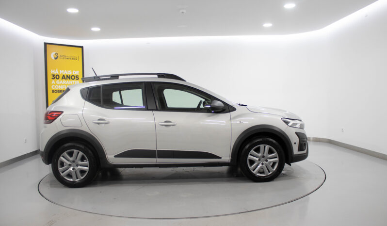 DACIA Sandero Stepway 1.0 TCe Expression completo