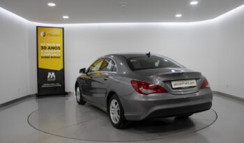 MERCEDES-BENZ CLA 180 CDi Urban completo