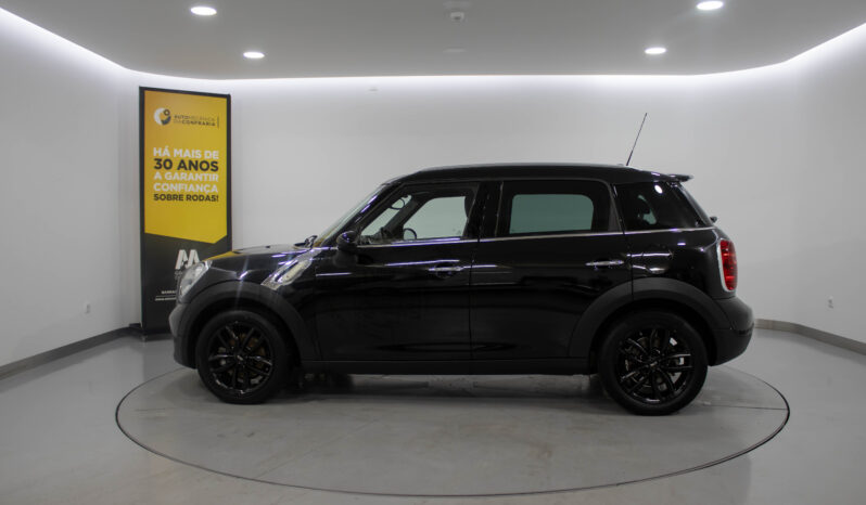 MINI Countryman Cooper D completo