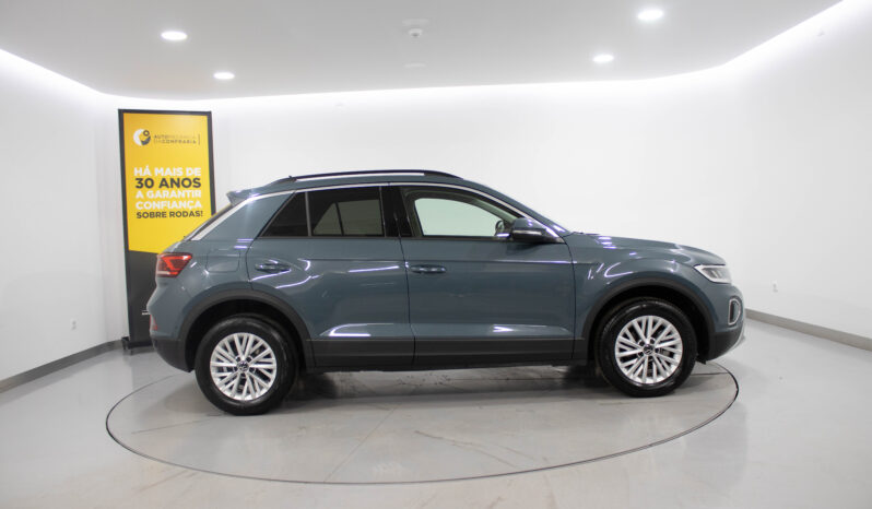 VOLKSWAGEN T-Roc 1.0 TSi Life completo