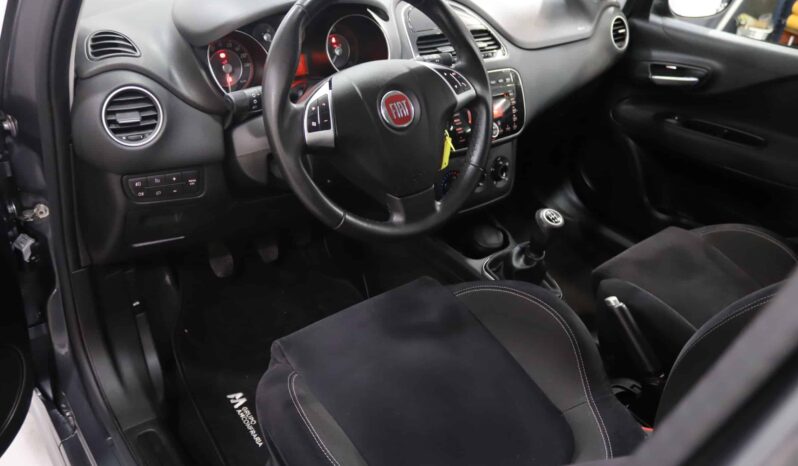 FIAT Punto 1.3 M-Jet Active completo