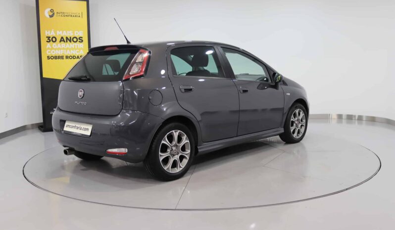 FIAT Punto 1.3 M-Jet Active completo