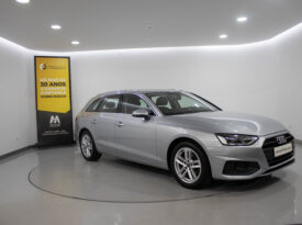 AUDI A4 Avant 30 TDI