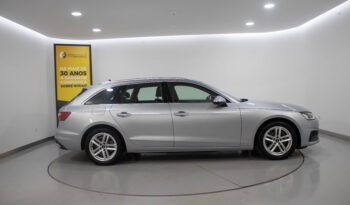 AUDI A4 Avant 30 Tdi completo