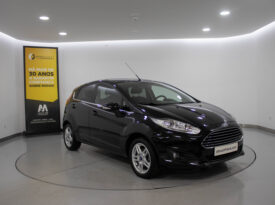 FORD Fiesta 1.0 Ti-VCT Titanium