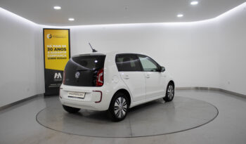 VOLKSWAGEN	 e-Up! completo