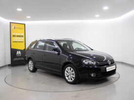 VOLKSWAGEN Golf Variant 1.6 TDI Confortline