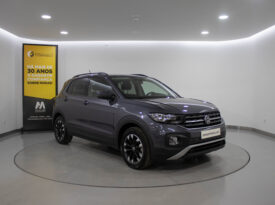 VOLKSWAGEN	T-Cross 1.0 Tsi Life