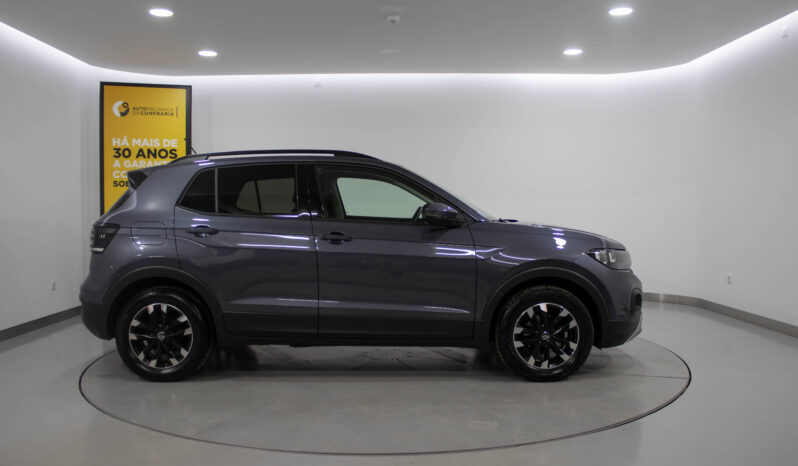 VOLKSWAGEN	T-Cross 1.0 Tsi Life completo