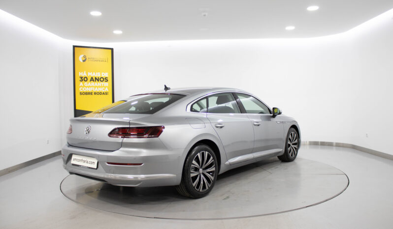 VOLKSWAGEN Arteon 2.0 TDi Elegance DSG completo