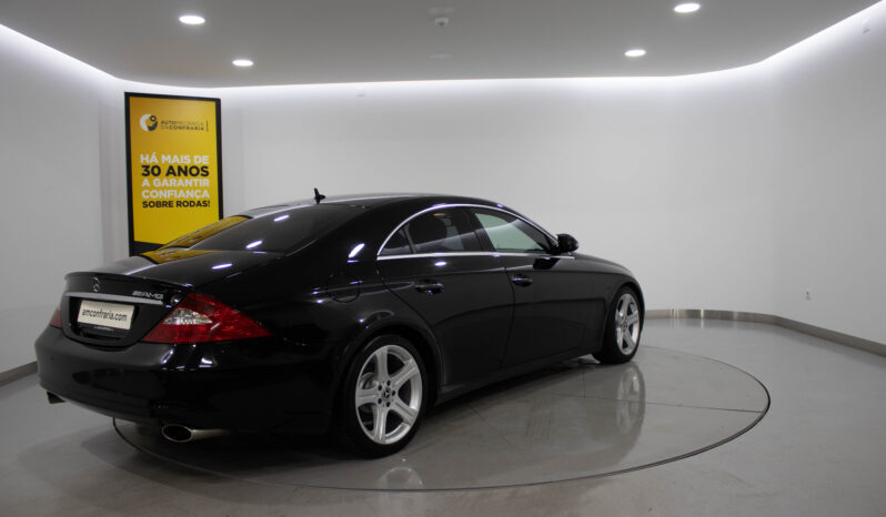 MERCEDES-BENZ CLS 320 CDI AMG completo