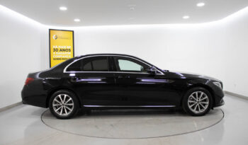 MERCEDES-BENZ E 220 d 9G-TRONIC Avantgarde completo