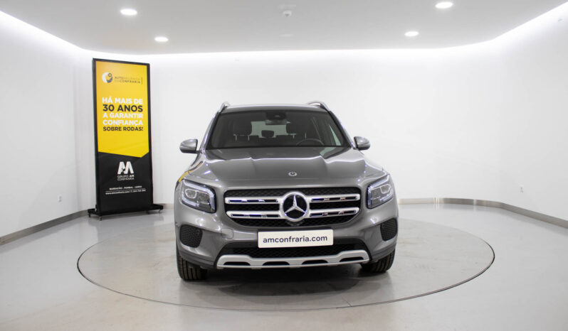 MERCEDES-BENZ GLB 180 d completo