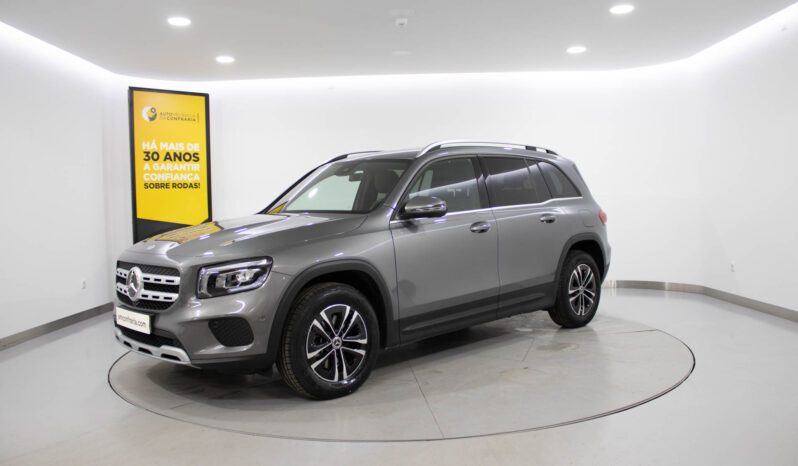 MERCEDES-BENZ GLB 180 d completo