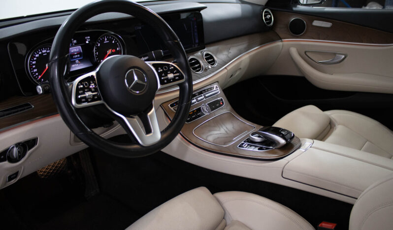 MERCEDES-BENZ E300de Station Avantgarde completo