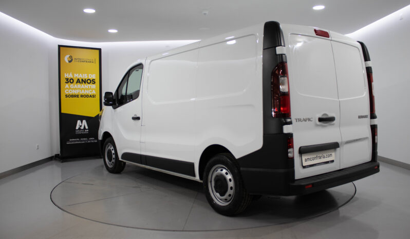 RENAULT	Trafic 2.0 dCi L1H1 completo