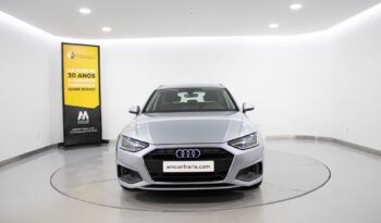 AUDI A4 Avant 30 TDI S Tronic FE completo