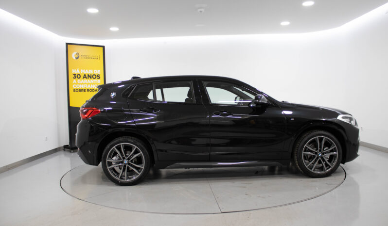 BMW X2 18i SDrive Auto Pack M completo